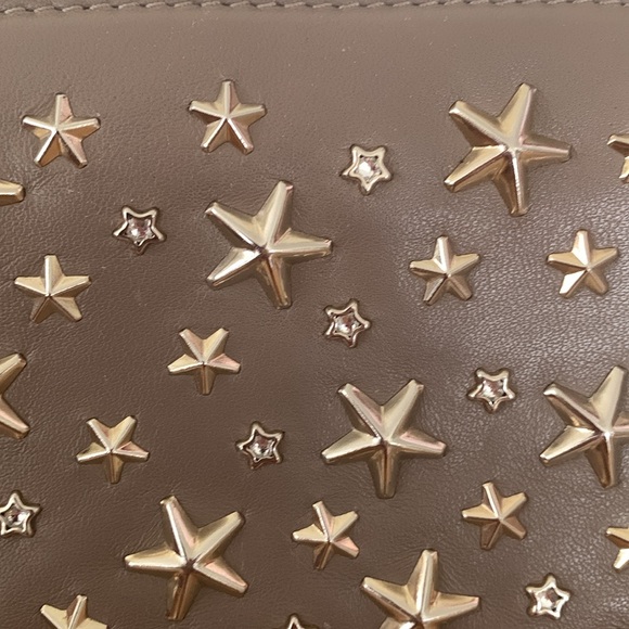 Jimmy Choo Star & Crystal Studded Greige Zip Around Leather Wallet Gray Beige - Picture 5 of 16
